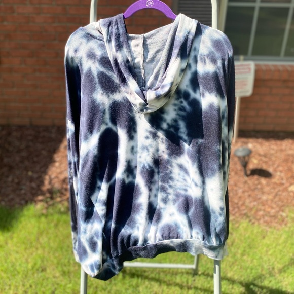 Guilded Intent, Tie Dye Hoodie, Size L - Picture 4 of 7